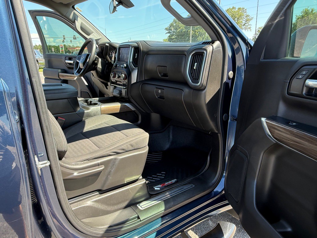 2022 Chevrolet Silverado 1500 Image 11