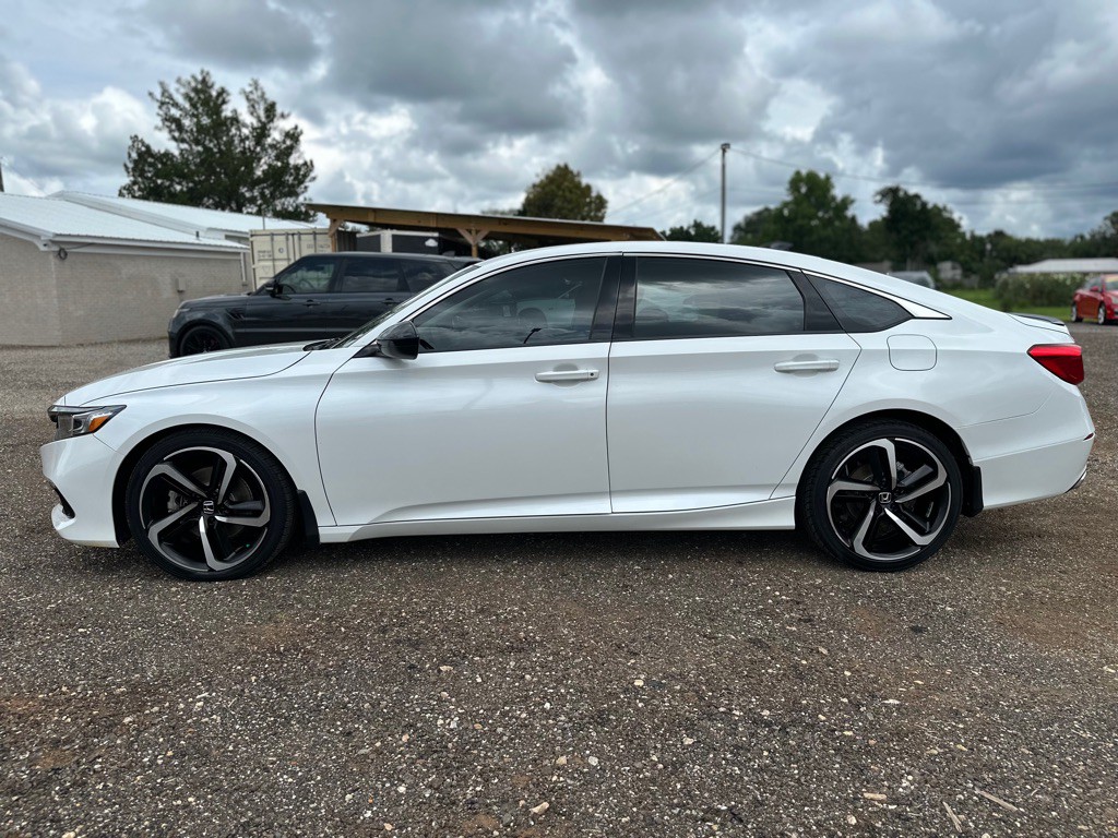 2022 Honda Accord Image 5
