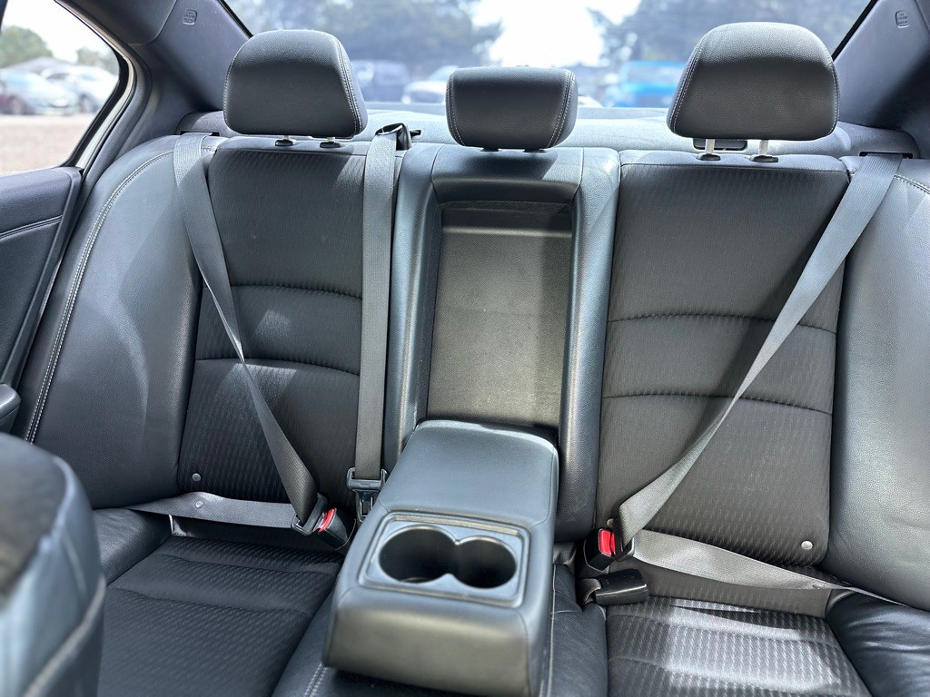 2017 Honda Accord Image 13