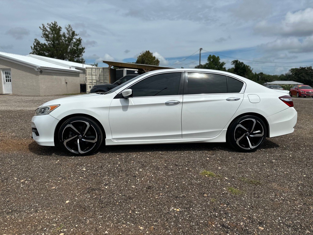 2017 Honda Accord Image 6