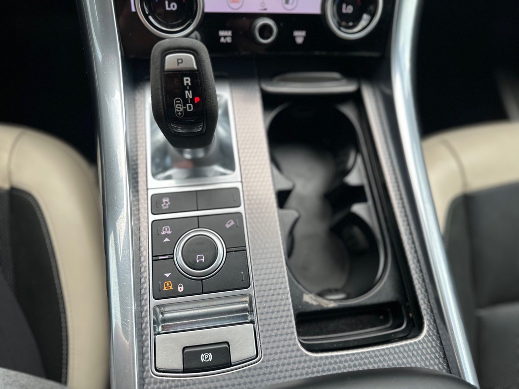 2020 Land Rover Range Rover Sport Image 19