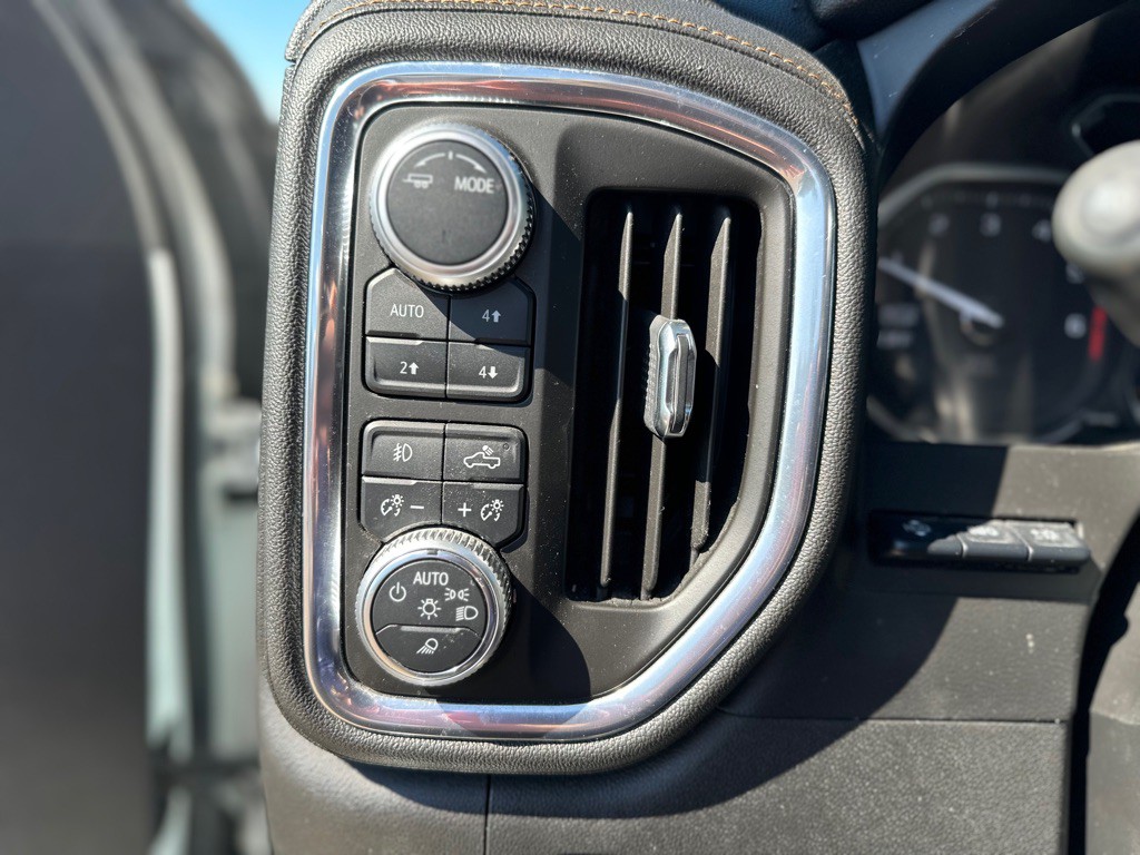 2020 GMC Sierra Image 12