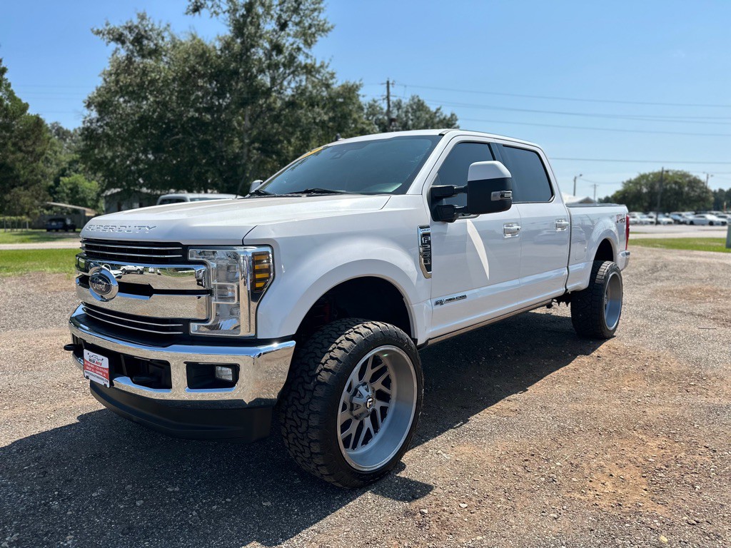 2019 Ford F-250 Image 2