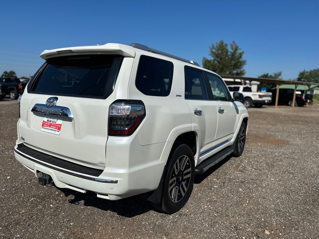 2019 Toyota 4Runner Image 6