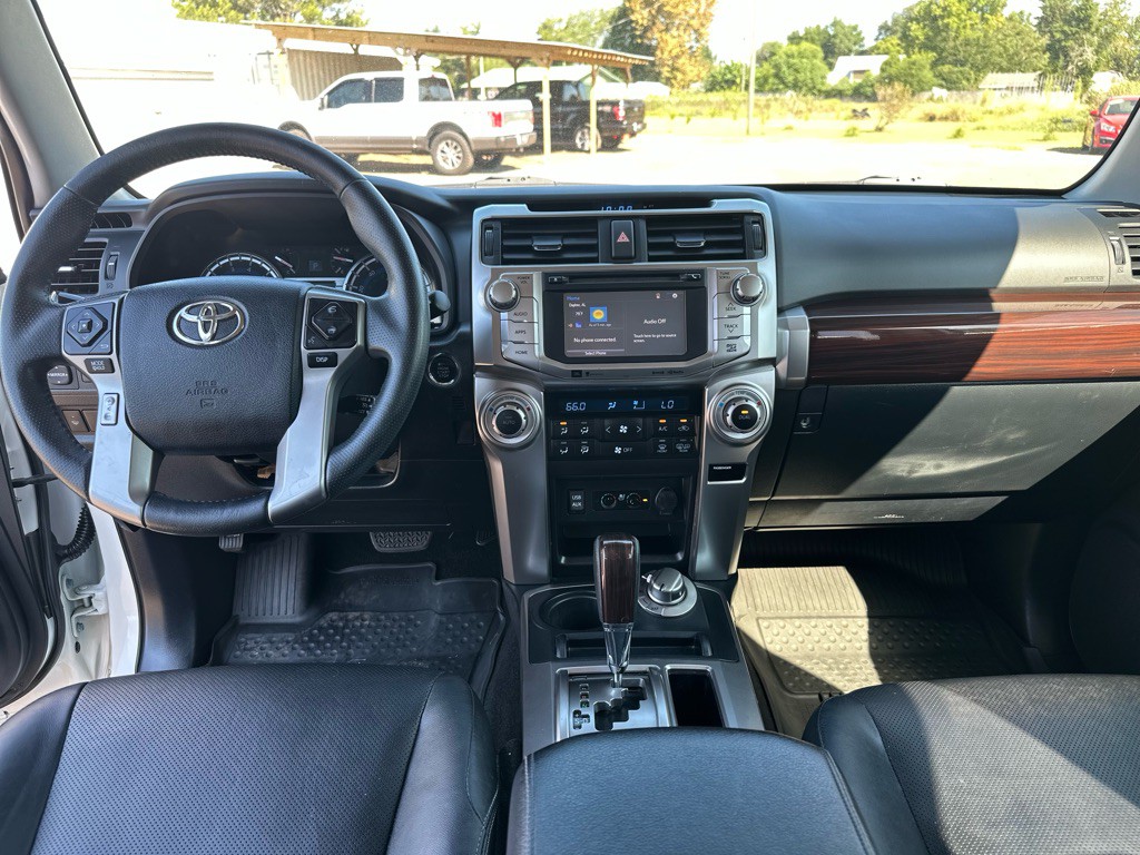 2019 Toyota 4Runner Image 11