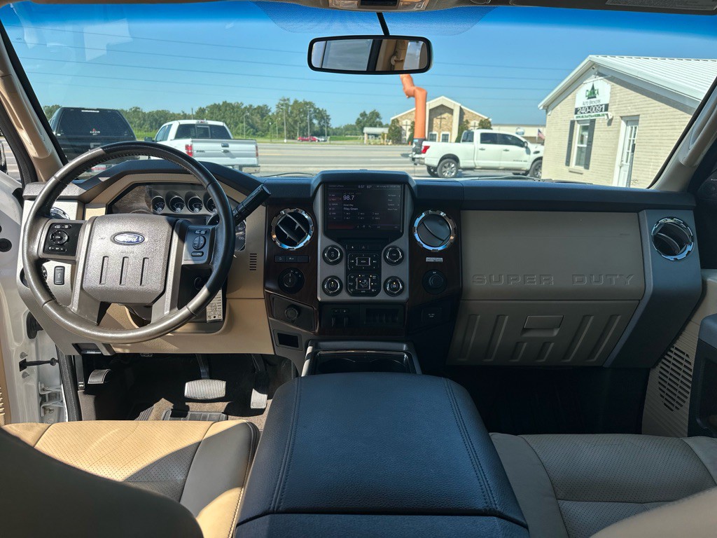 2013 Ford F-250 Image 11