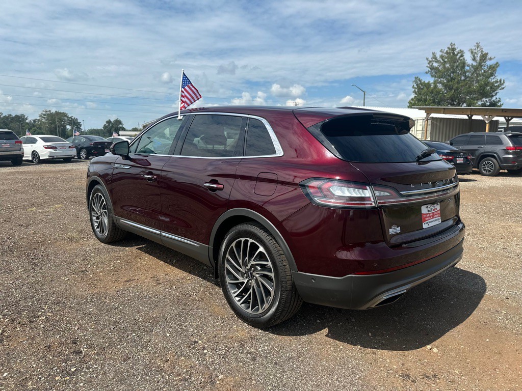 2019 Lincoln Nautilus Image 3