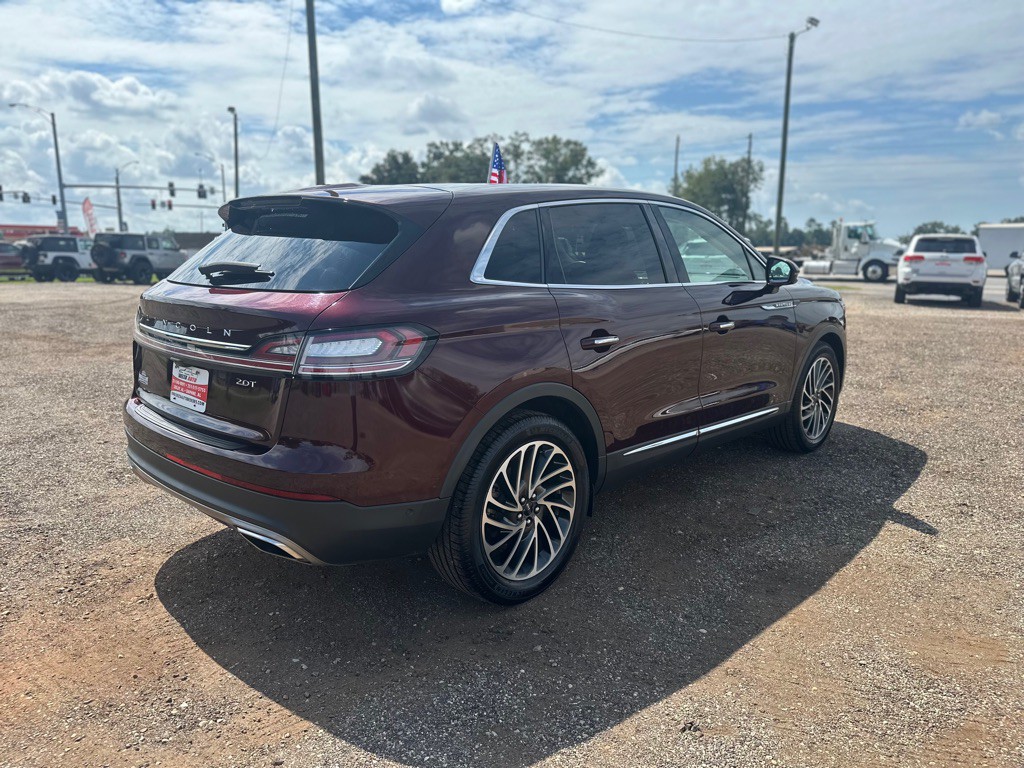 2019 Lincoln Nautilus Image 4