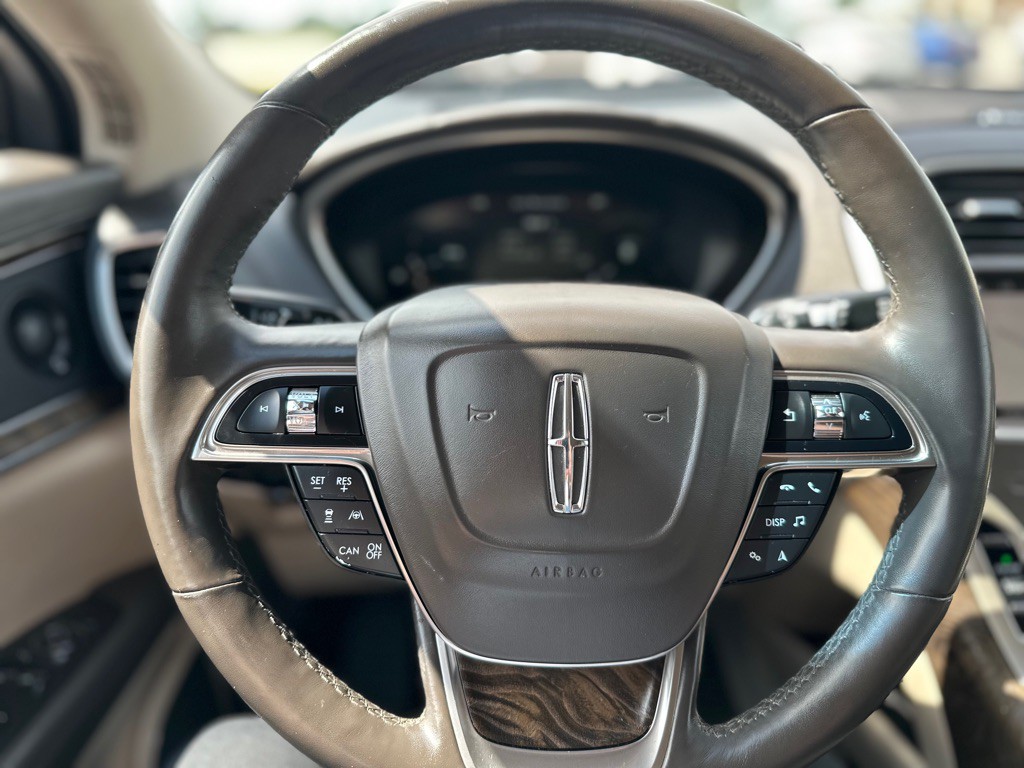 2019 Lincoln Nautilus Image 15