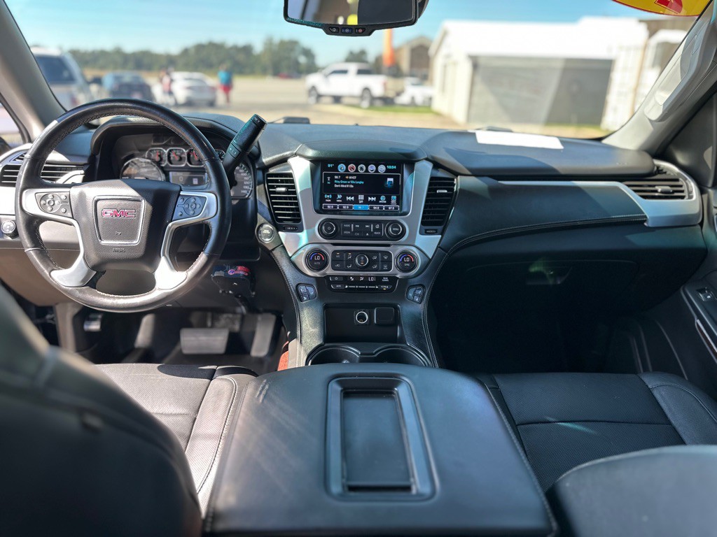 2018 GMC Yukon Image 12