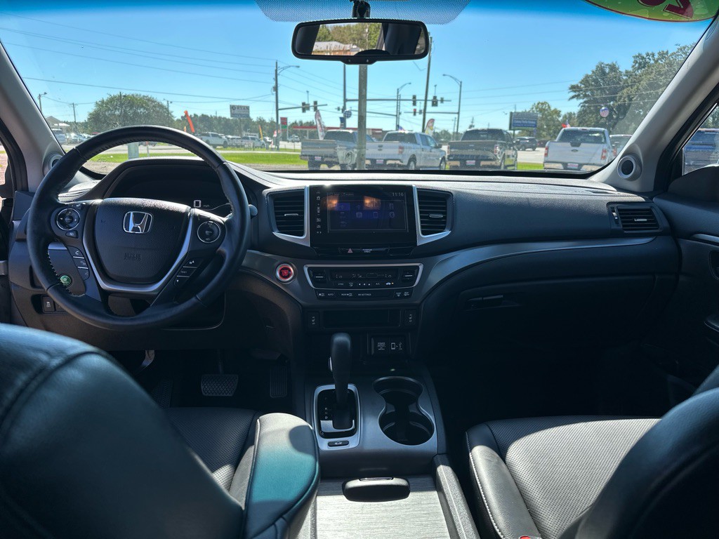 2018 Honda Ridgeline Image 11