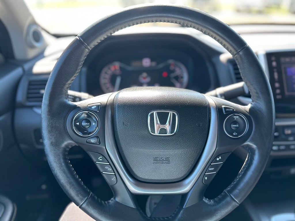 2018 Honda Ridgeline Image 15
