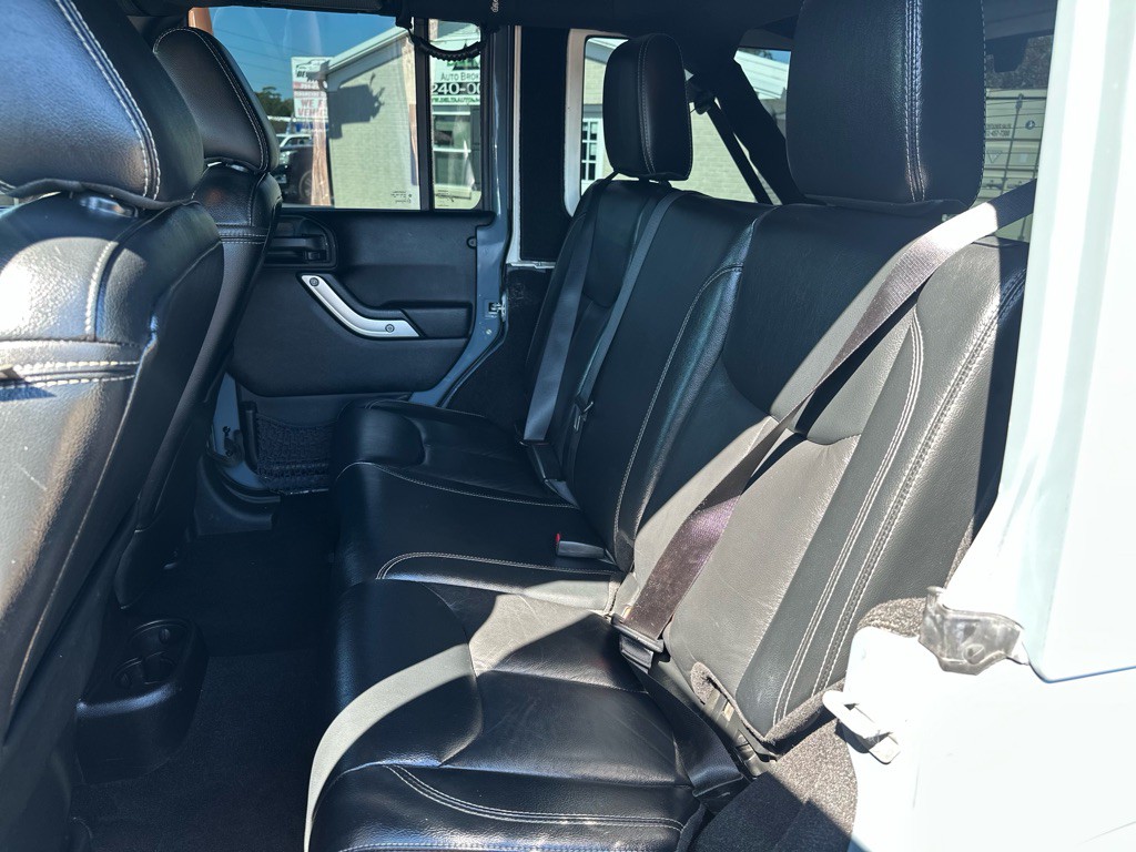 2015 Jeep Wrangler Unlimited Image 10