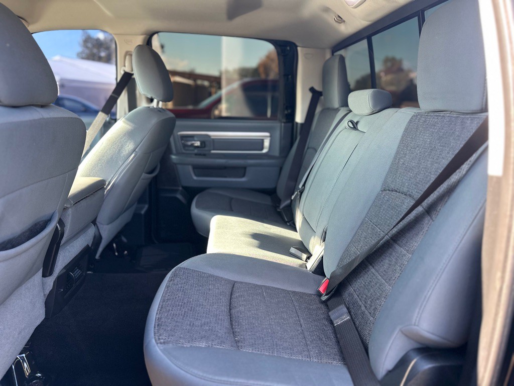 2014 RAM 1500 Image 10