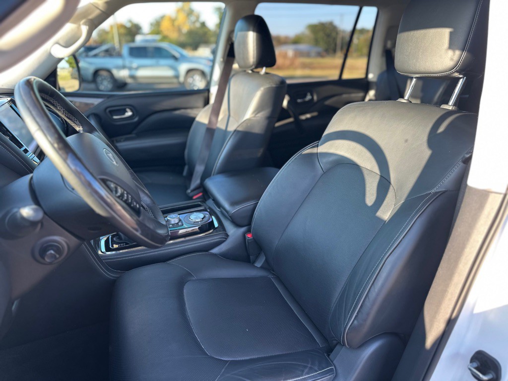 2020 INFINITI QX80 Image 8