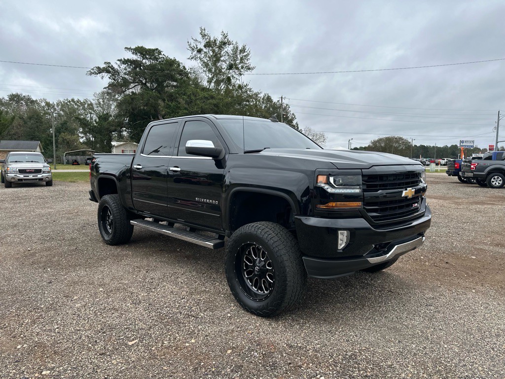 2018 Chevrolet Silverado 1500 Image 1