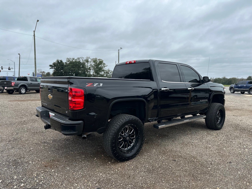2018 Chevrolet Silverado 1500 Image 3