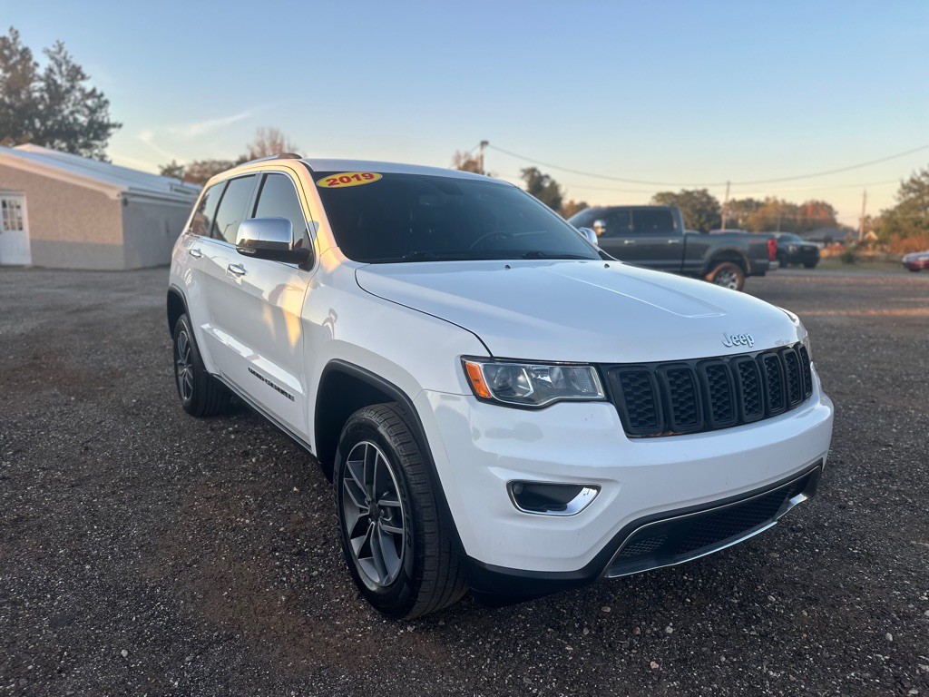 2019 Jeep Grand Cherokee Image 1