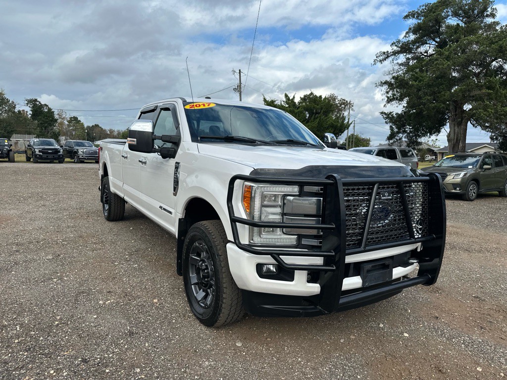 2017 Ford F-250 Image 1