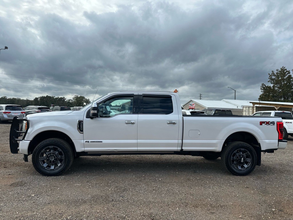 2017 Ford F-250 Image 4
