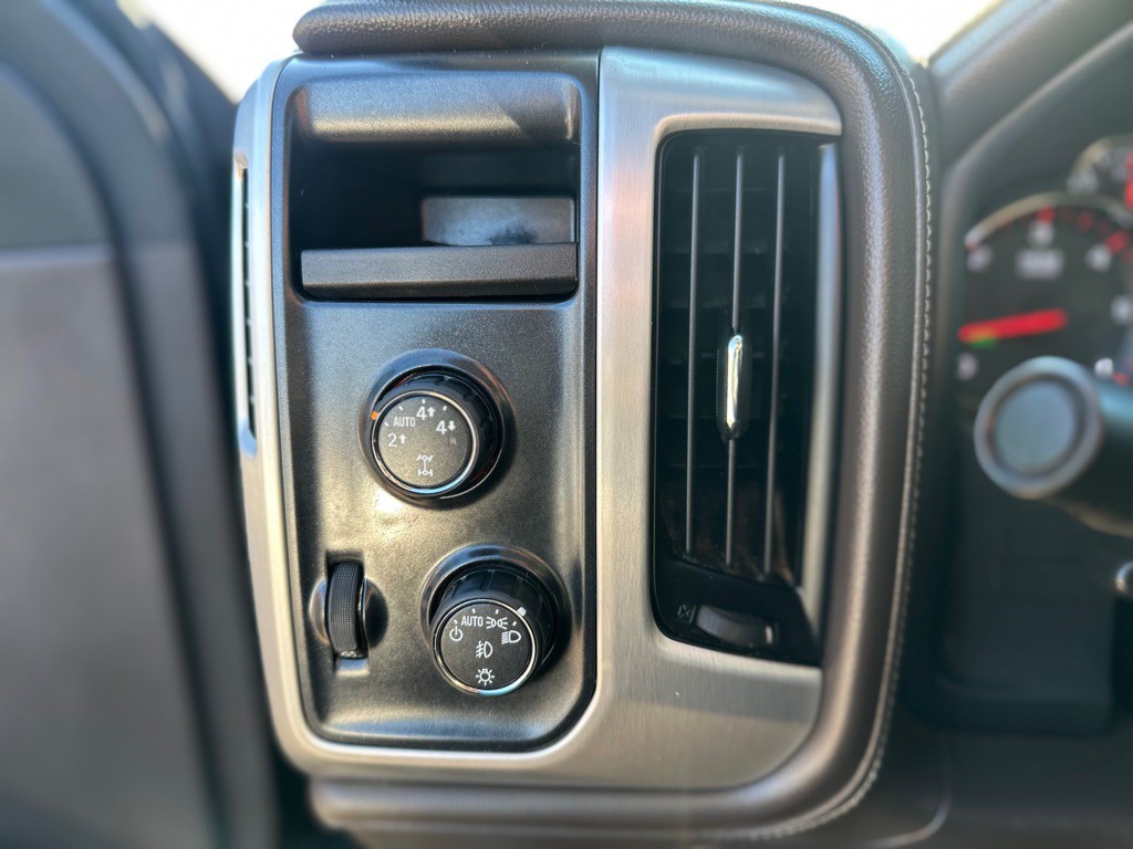 2016 GMC Sierra Image 14