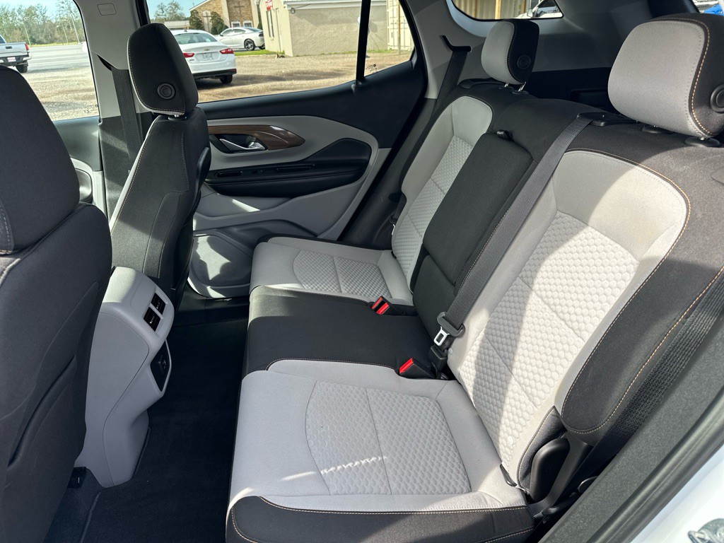 2020 GMC Terrain Image 10
