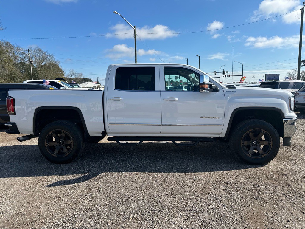 2017 GMC Sierra Image 6