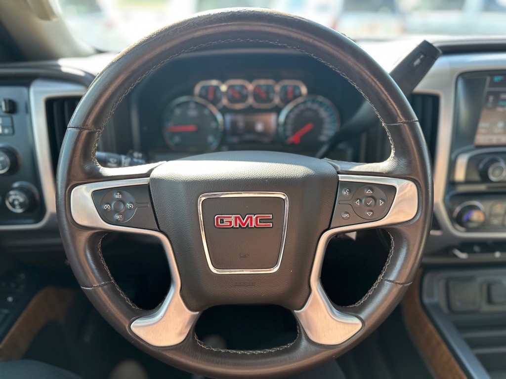 2017 GMC Sierra Image 16