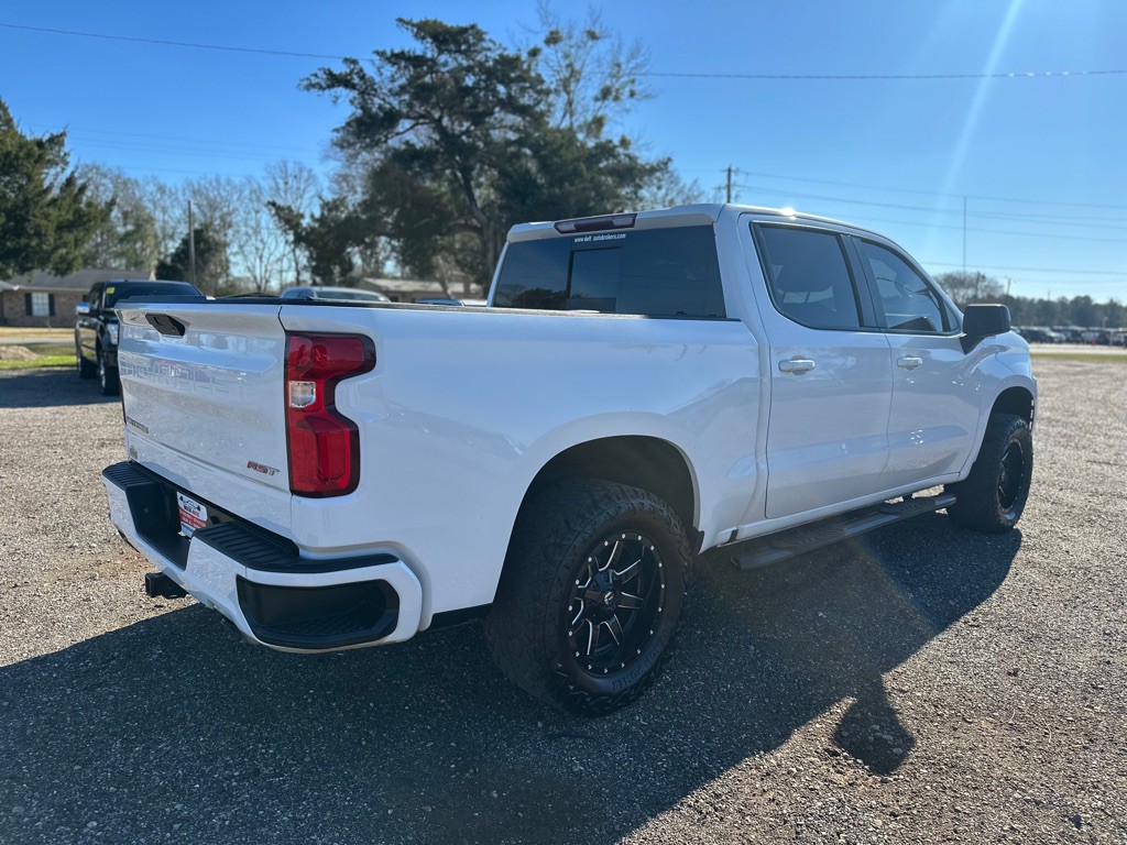 2021 Chevrolet Silverado 1500 Image 3
