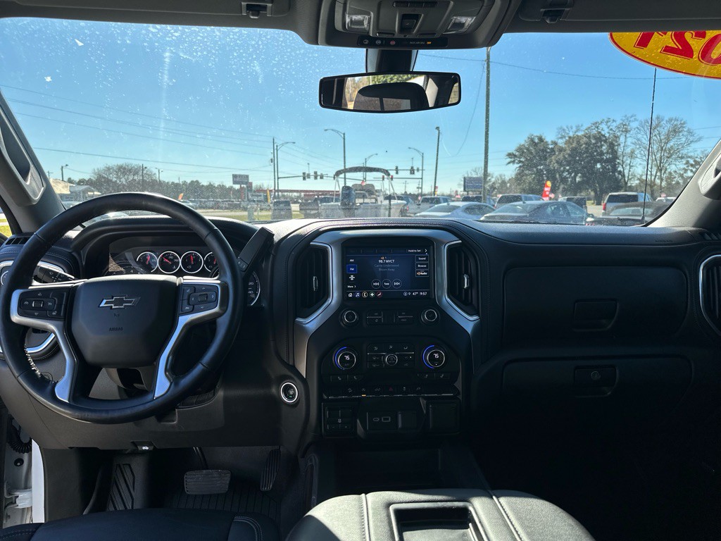2021 Chevrolet Silverado 1500 Image 11
