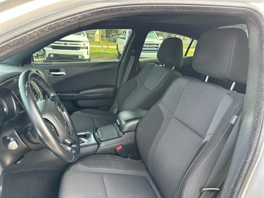 2022 Dodge Charger Image 9