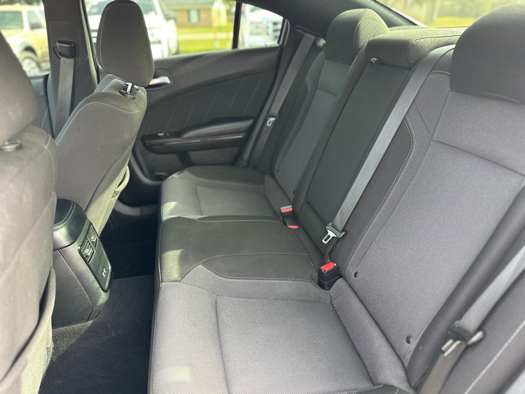 2022 Dodge Charger Image 10