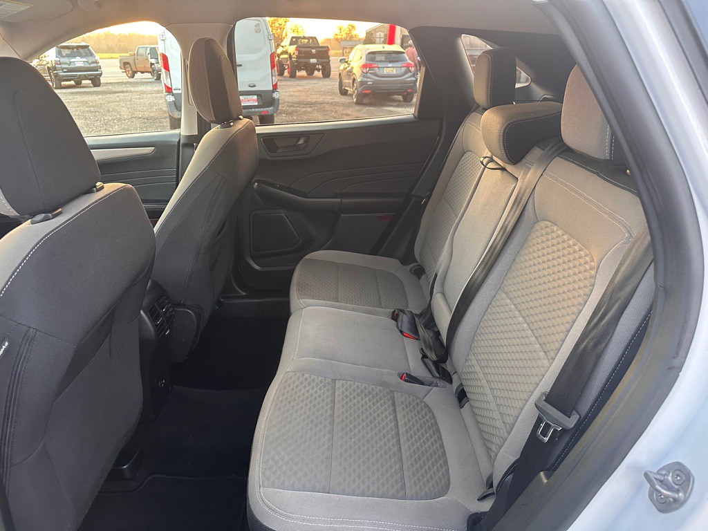 2022 Ford Escape Image 10