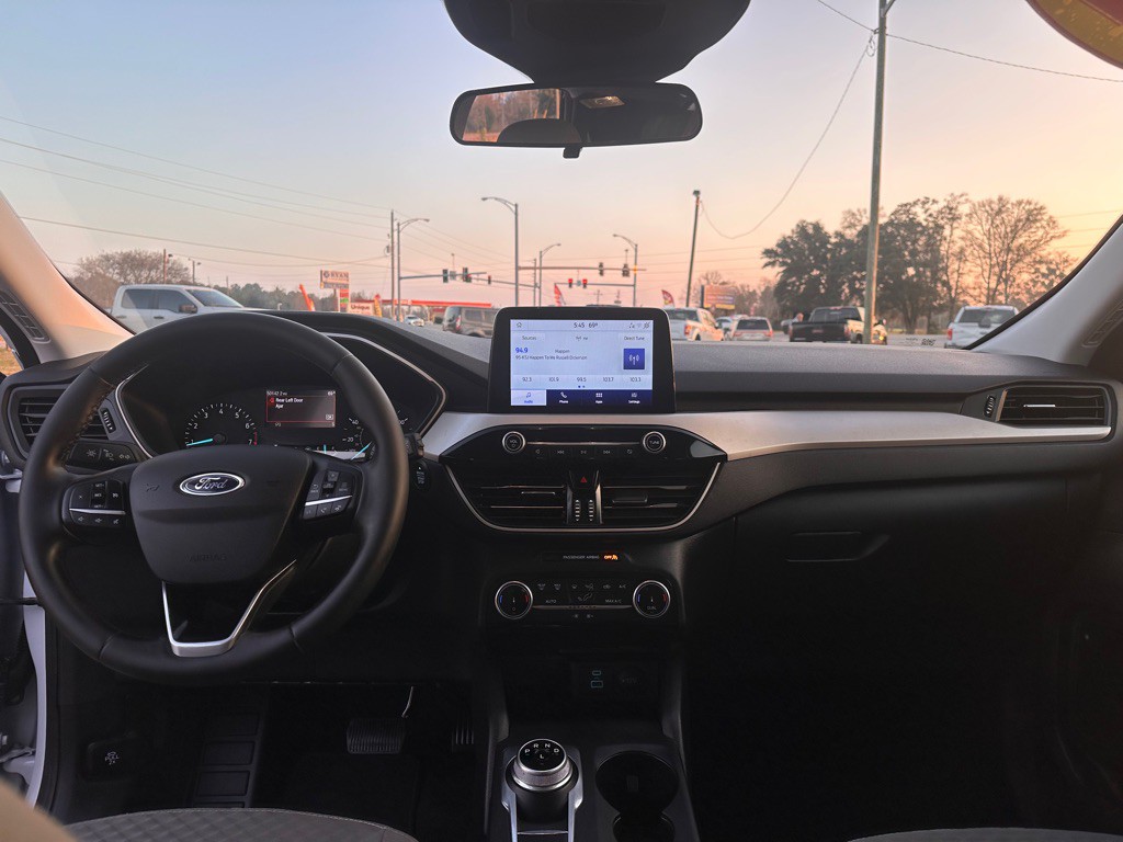 2022 Ford Escape Image 12