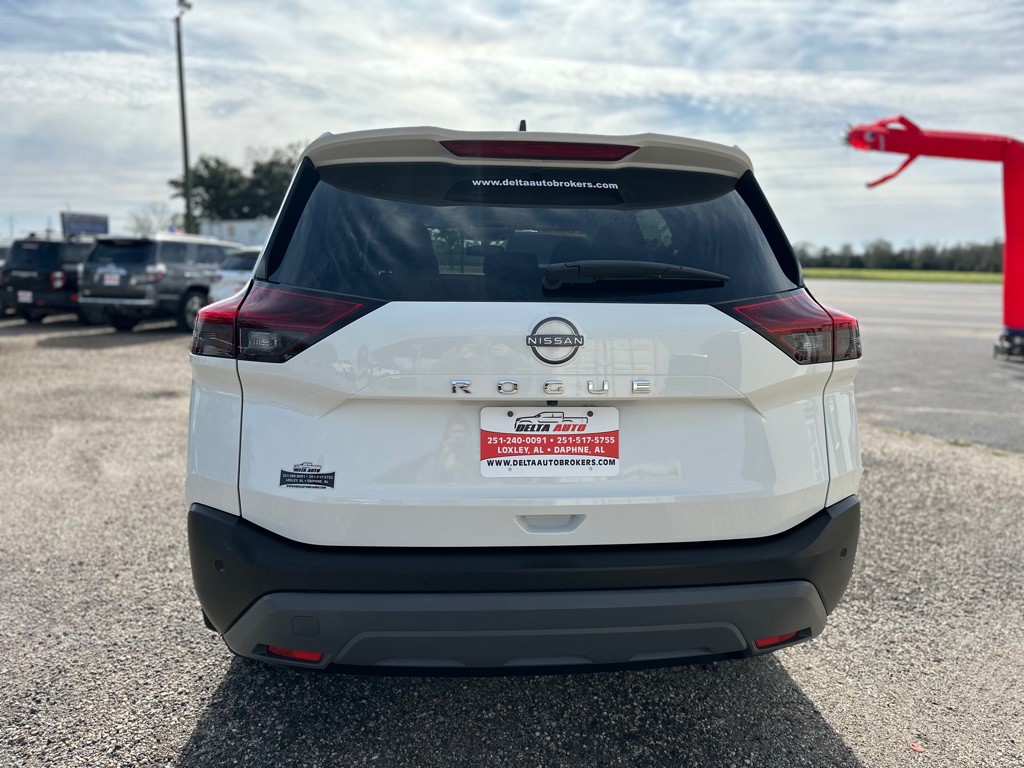 2022 Nissan Rogue Image 8