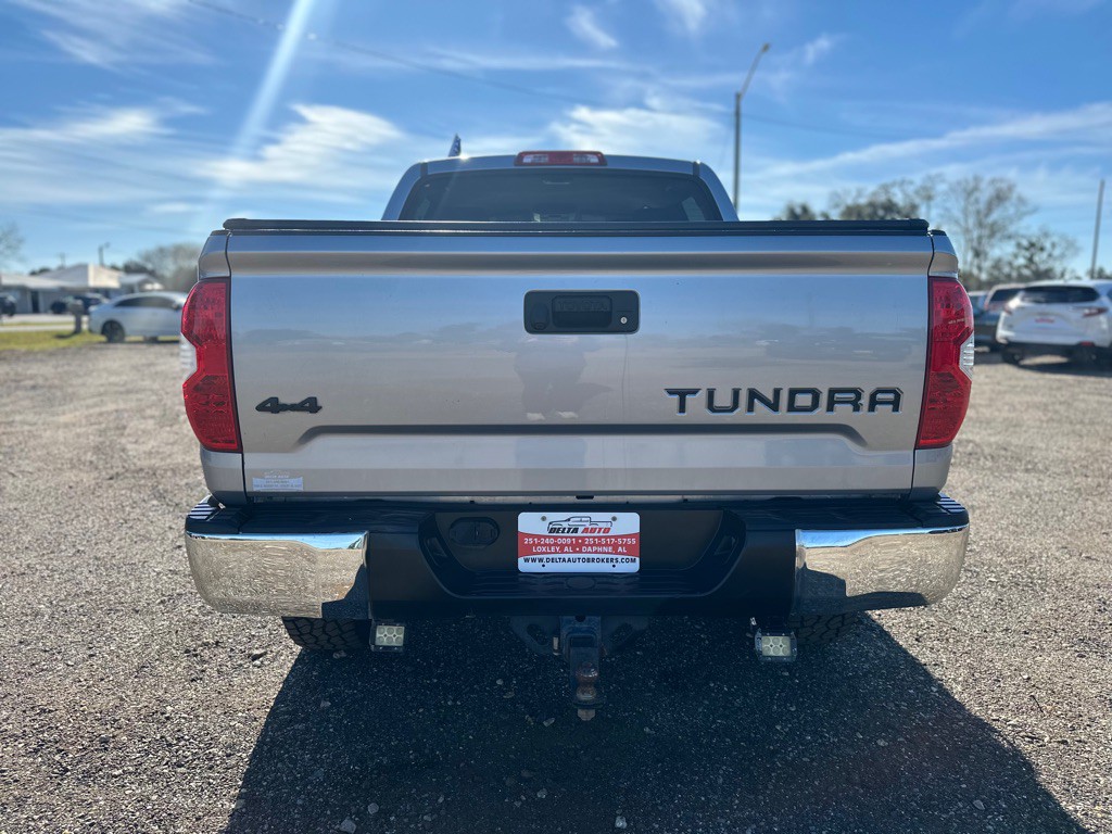 2018 Toyota Tundra Image 8