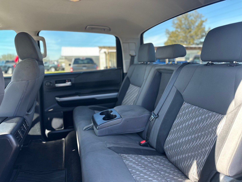 2018 Toyota Tundra Image 10
