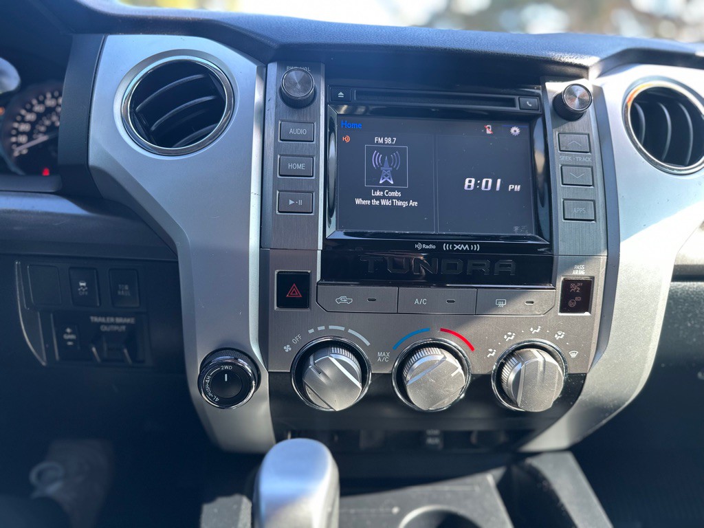 2018 Toyota Tundra Image 12