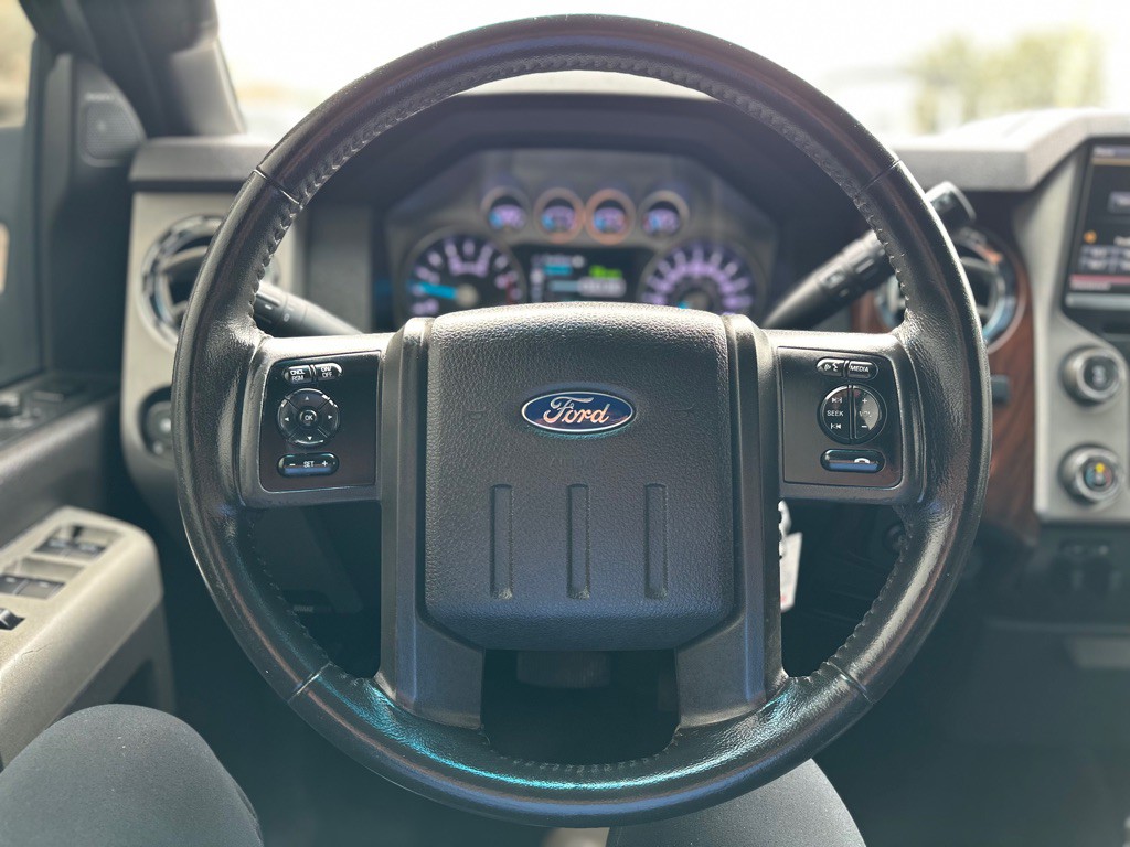 2015 Ford F-250 Image 15