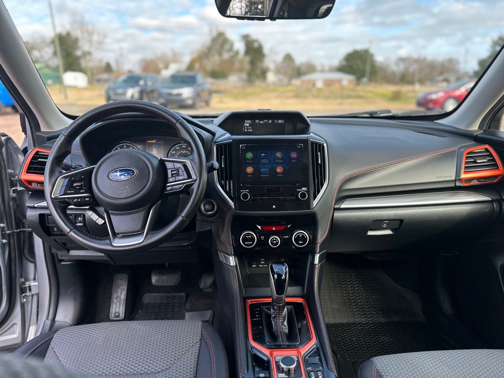 2019 Subaru Forester Image 12