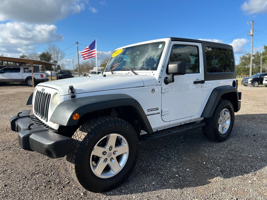 2012 Jeep Wrangler Image 2