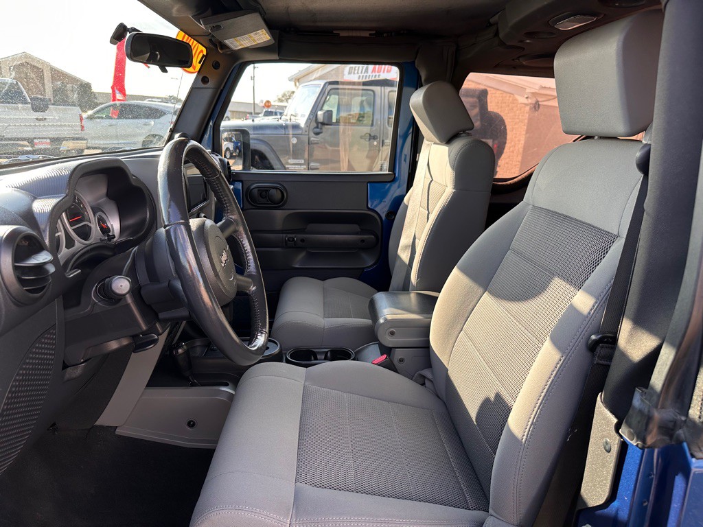 2009 Jeep Wrangler Image 9