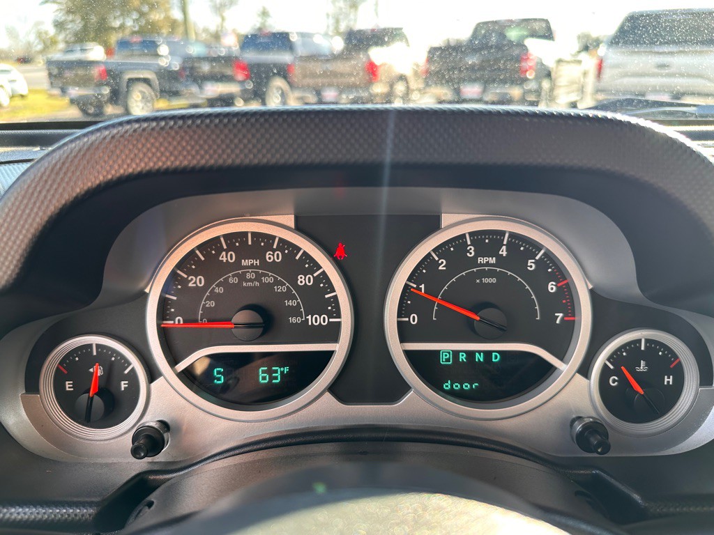 2009 Jeep Wrangler Image 11