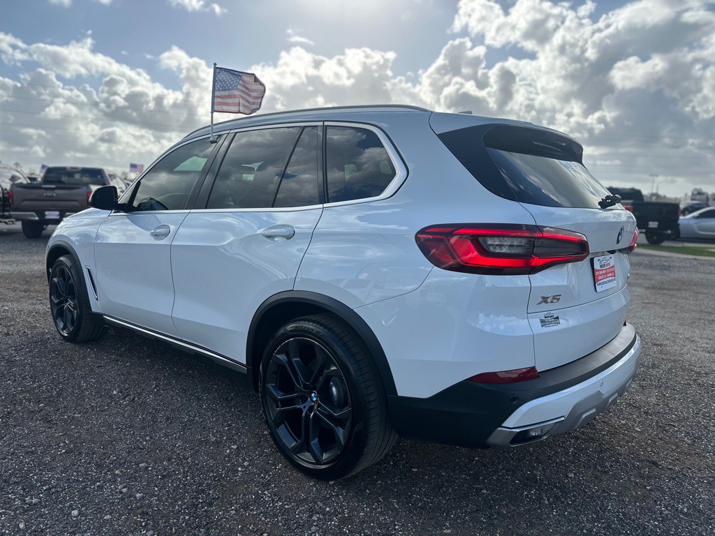 2019 BMW X5 Image 3