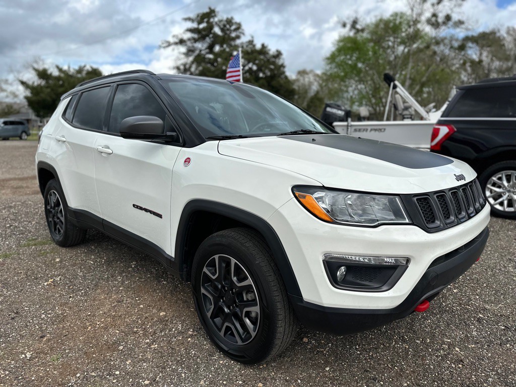 2019 Jeep Compass Image 1