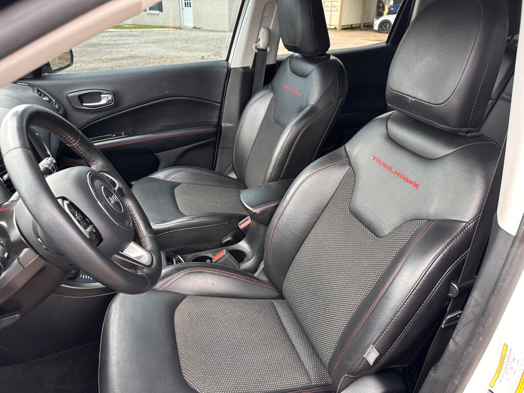 2019 Jeep Compass Image 9