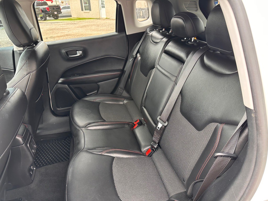 2019 Jeep Compass Image 10