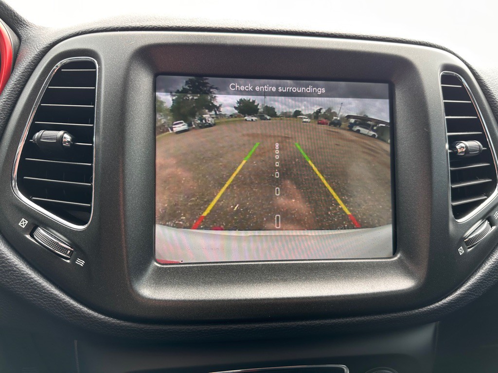2019 Jeep Compass Image 14