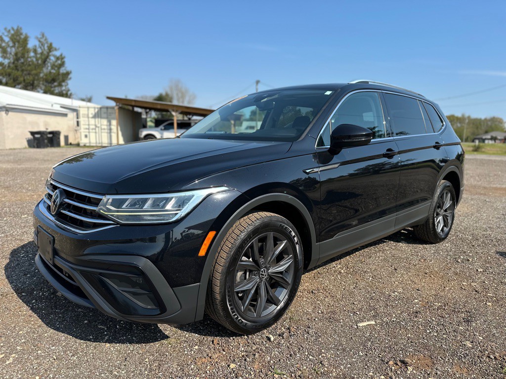 2022 Volkswagen Tiguan Image 2