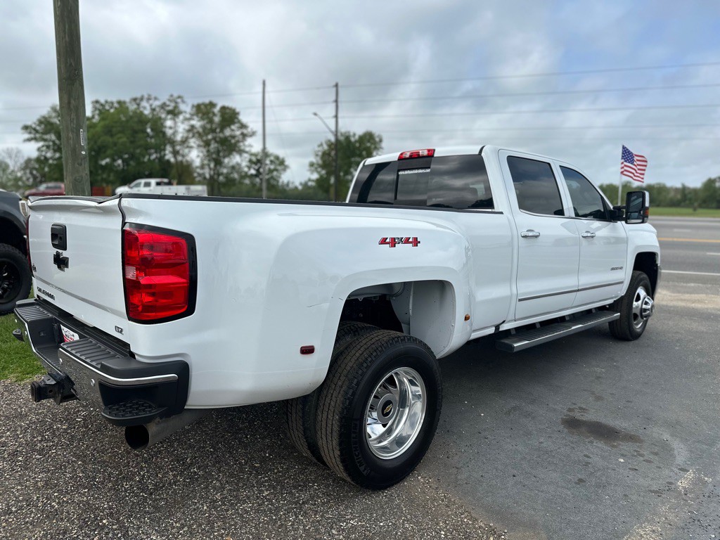 2018 Chevrolet Silverado 1500 Image 4